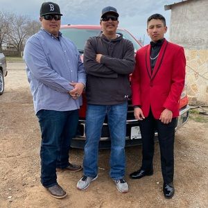 Meet your Posher, Alex